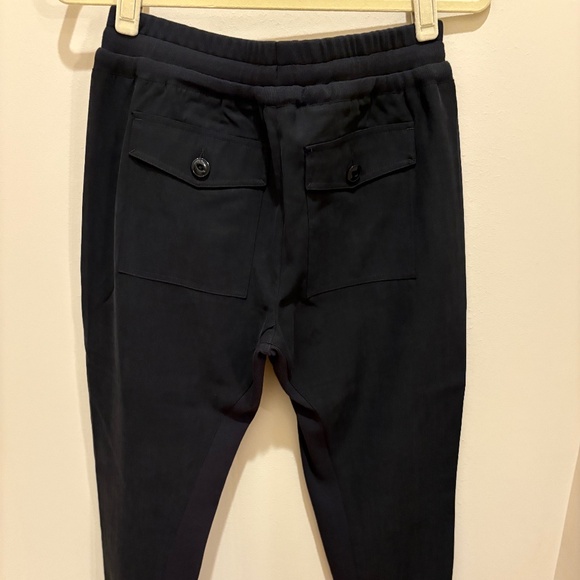 Cabi #3570 Marathon Jogger Pants - Small - Picture 4 of 7